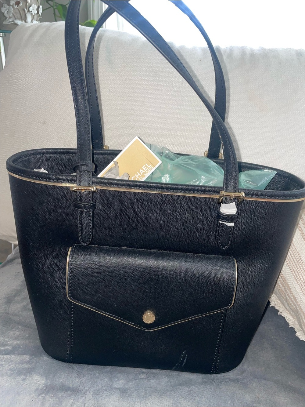 Michael kors black Leather Tote Bag with Front Pocket